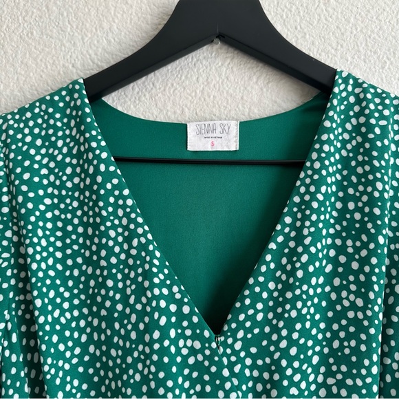 Sienna Sky Green White Polka Dot Vneck Faux Wrap Dress Dress Women’s Size Small - Picture 4 of 13